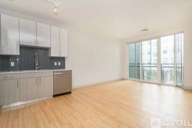 Main picture of West Square Apartments