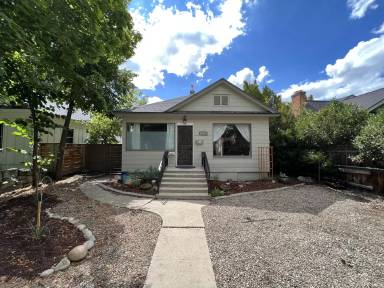 Main picture of 1213 E State St