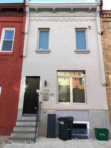 Main picture of 1243 S Bonsall St