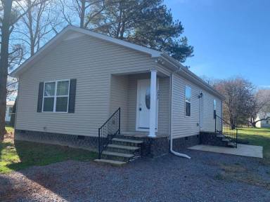 Main picture of 202 Broadrick St
