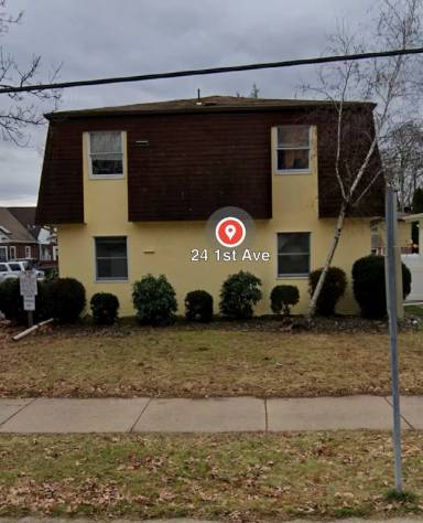 Main picture of 24 1st Ave