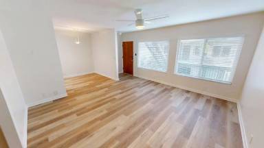 Main picture of 801 C Ave