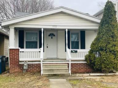 Main picture of 1932 Brussels St