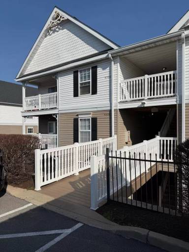 Main picture of 9200 Spring Creek Ln