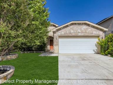 Main picture of 8939 Oakwood Park