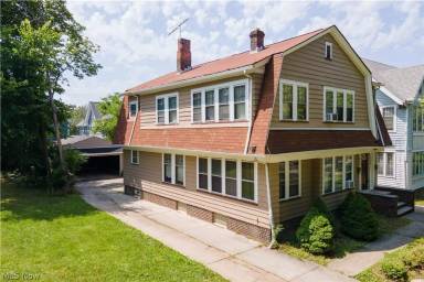 Main picture of 1642 Hillcrest Rd