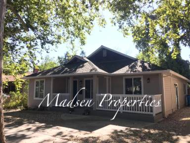 Main picture of 149 W 20th St