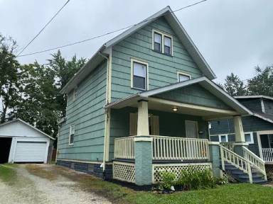 Main picture of 844 Harrison Ave