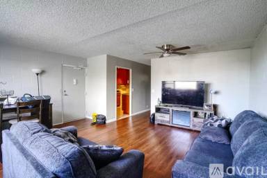 Main picture of 98-1030 Moanalua Rd