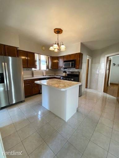 Main picture of 4236 Amelia Ave