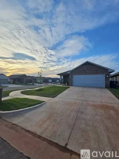 Main picture of 9233 SW 46th St