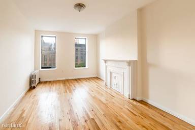 Main picture of 238 E 88th St