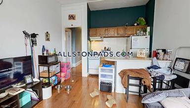 Main picture of 1 Linden St