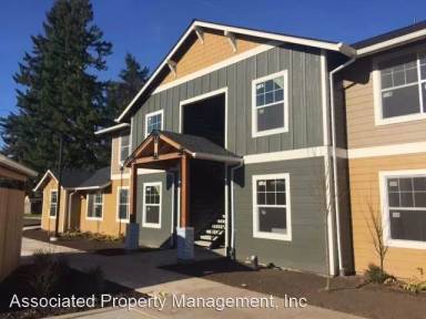 Main picture of 690 SE 5th Ave