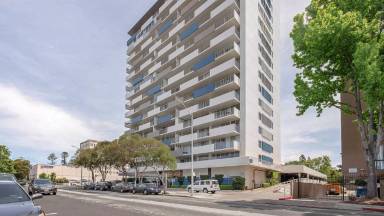 Main picture of West 5th Apartments