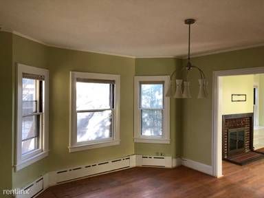 Main picture of 100 Lancaster Rd