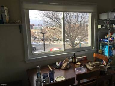 Main picture of 10 Allston St