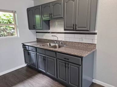 Main picture of 3802 Dabney St