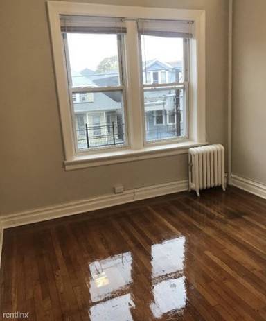Main picture of 58 Van Reypen St