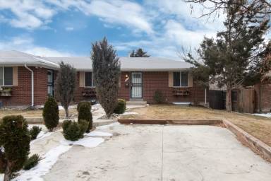 Main picture of 333 S Yost St