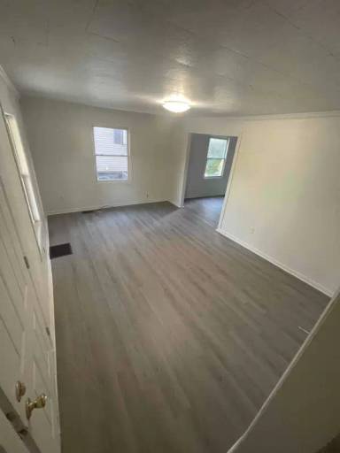 Main picture of 554 N Elm Ave