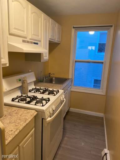 Main picture of 235 Tremont St