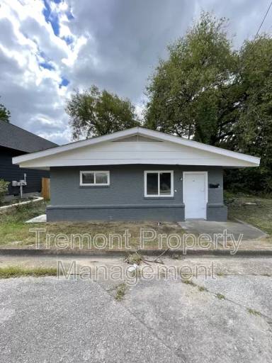 Main picture of 1298 Preston St