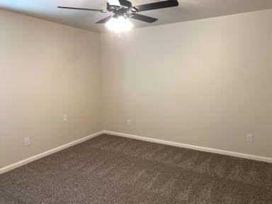 Main picture of 1301 Wade St
