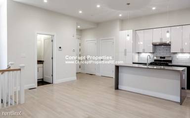 Main picture of 1888 Washington St