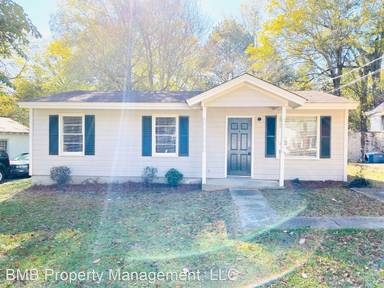 Main picture of 2320 Poplar St