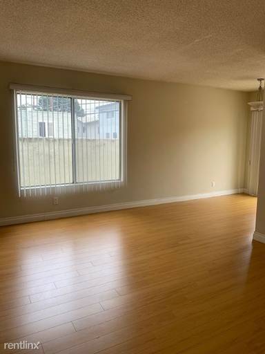 Main picture of 12740 Venice Blvd