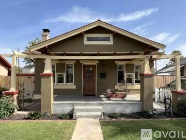 Main picture of 1238 E McKinley St