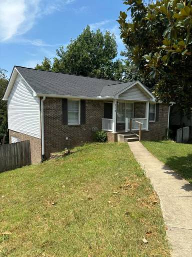 Main picture of 710 Green Valley Ct
