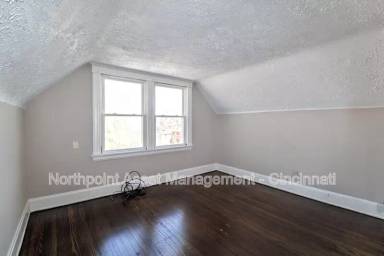 Main picture of 1533 Burdette Ct
