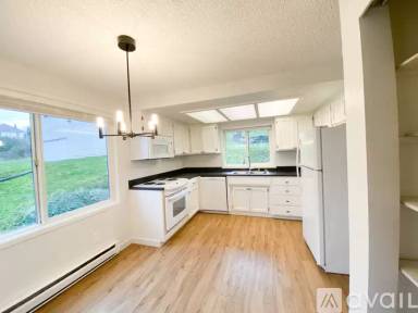 Main picture of 5203 S 4th Ave