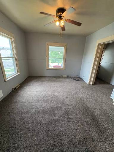 Main picture of 902 Mulberry St