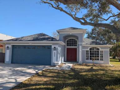 Main picture of 697 Ashbury Ave