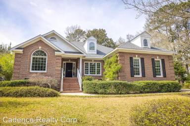 Main picture of 8703 Decoy Ln