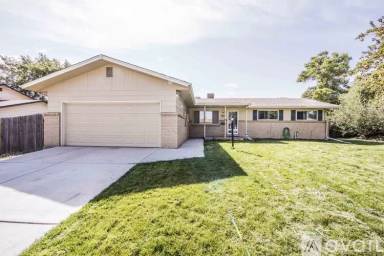 Main picture of 2380 E Kettle Ave