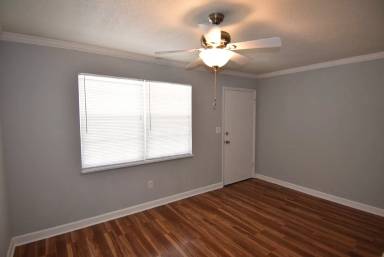 Main picture of 202 Wilson Ave
