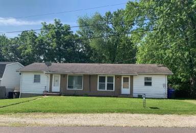 Main picture of 712 E Hines Ave