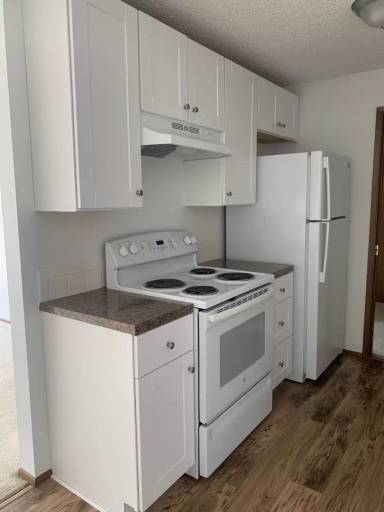 Main picture of 6400 32nd Ave NW