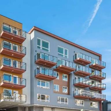 Main picture of 2426 4th Ave