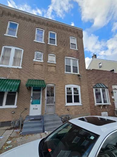 Main picture of 736 N 9th St