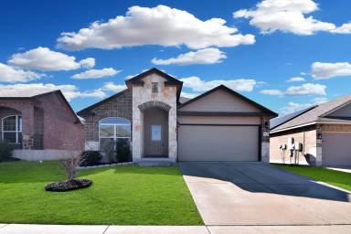 Main picture of 9515 Glynhill Ct