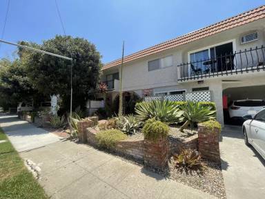 Main picture of 11970 Iowa Ave