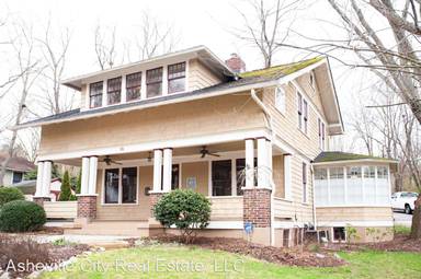 Main picture of 35 Hillside St