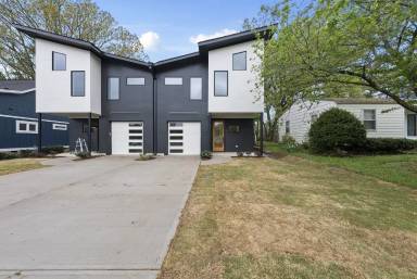 Main picture of 707 Colleton Rd