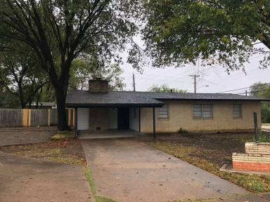 Main picture of 2131 Miriam Ln