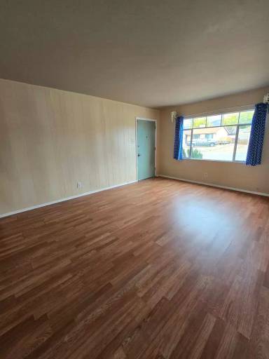 Main picture of 1505 Altez St NE